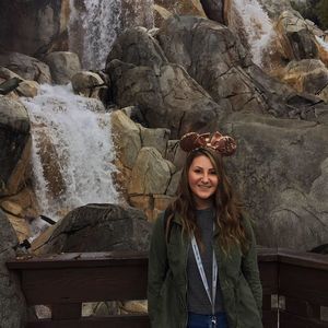 Meet your Posher, Maddi